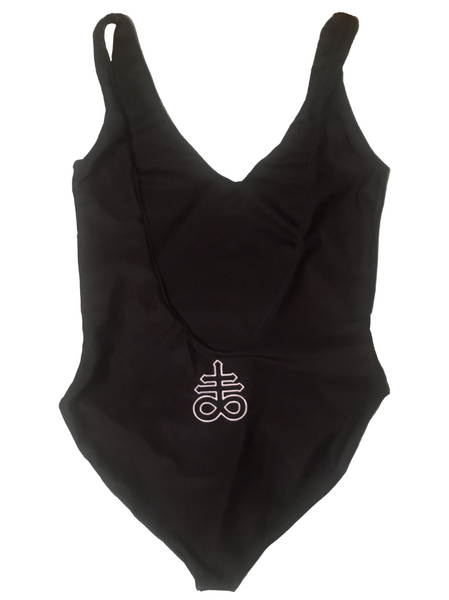 Leviathan Cross One Piece
